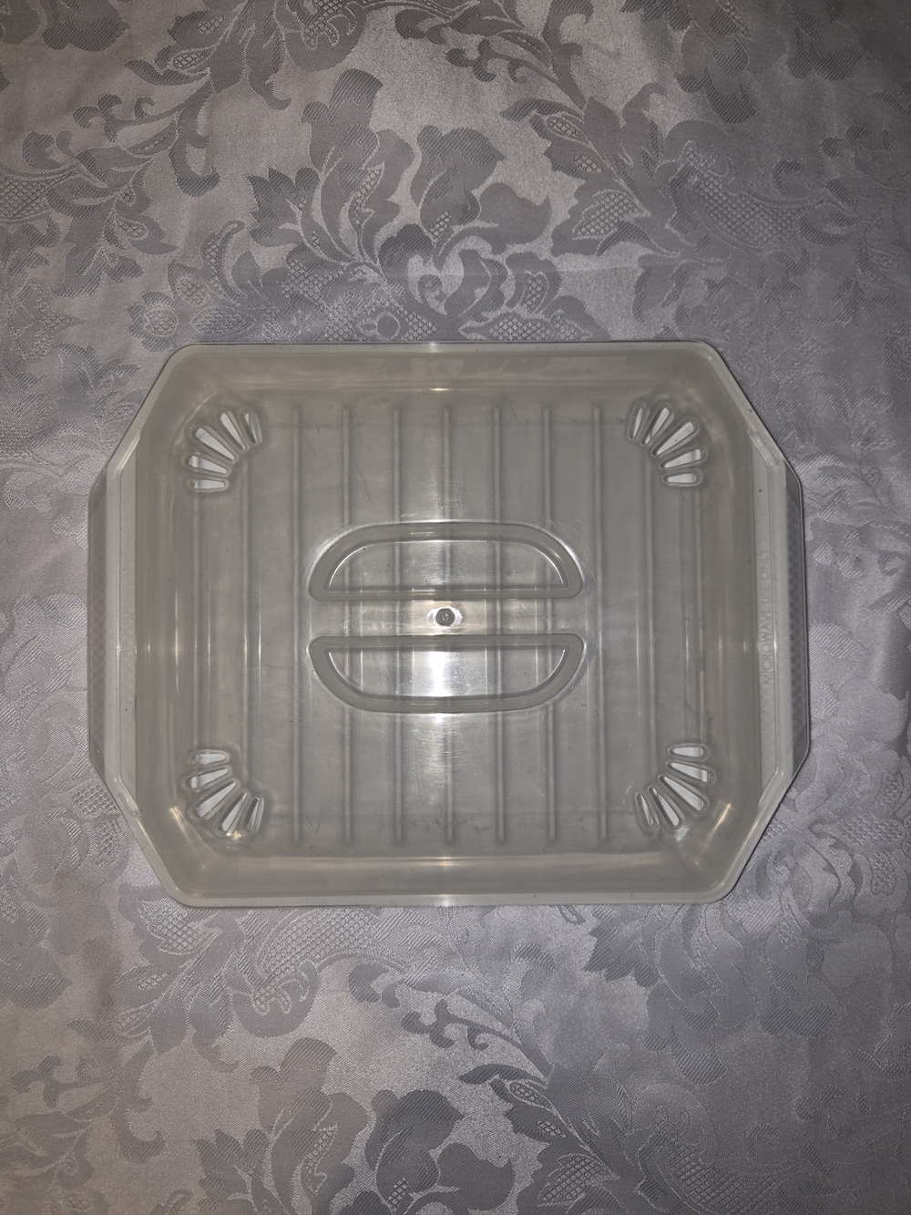 Nordic Ware Compact Bacon Tray with Lid